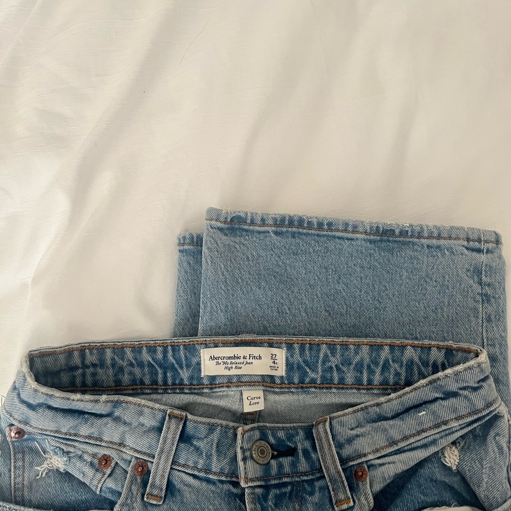 Abercrombie & Fitch Curve Love 90s Relaxed High Rise